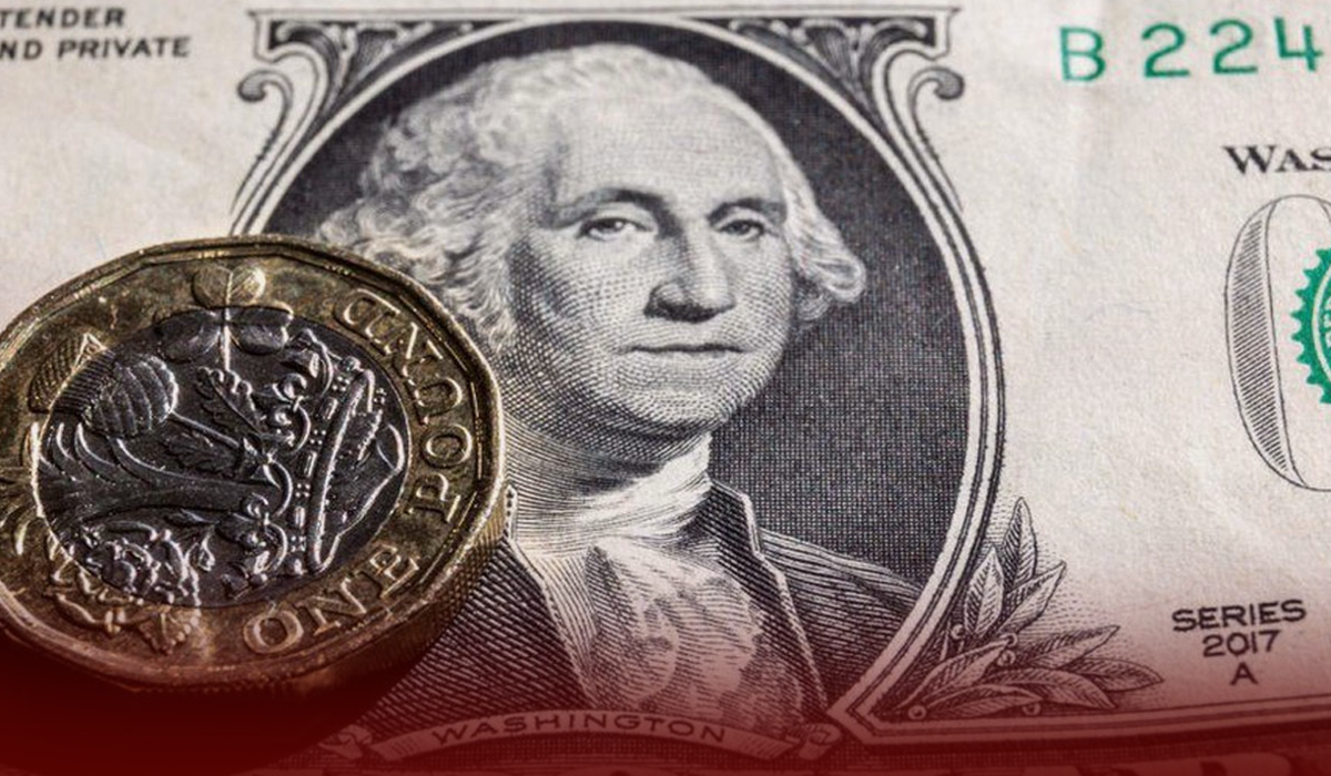 Pound Tumbles to Record Low Against Dollar