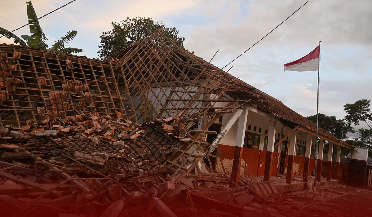 5.6 Magnitude Earthquake Hit Indonesia - Death Toll Rises to 162